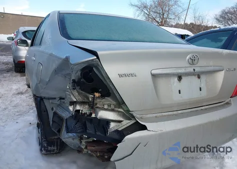 2004 Toyota Camry Le из США, поврежденный, VIN 4T1BE32K34U793038
